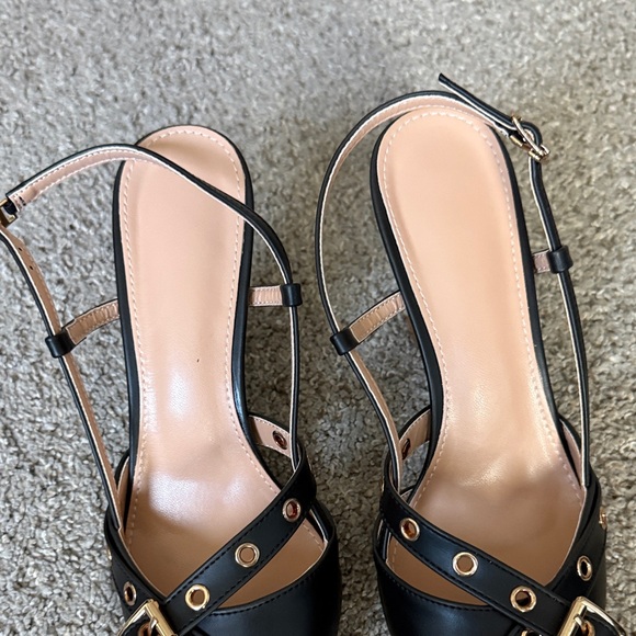 CC Boutique Black and Gold Strappy Heels - Picture 3 of 5